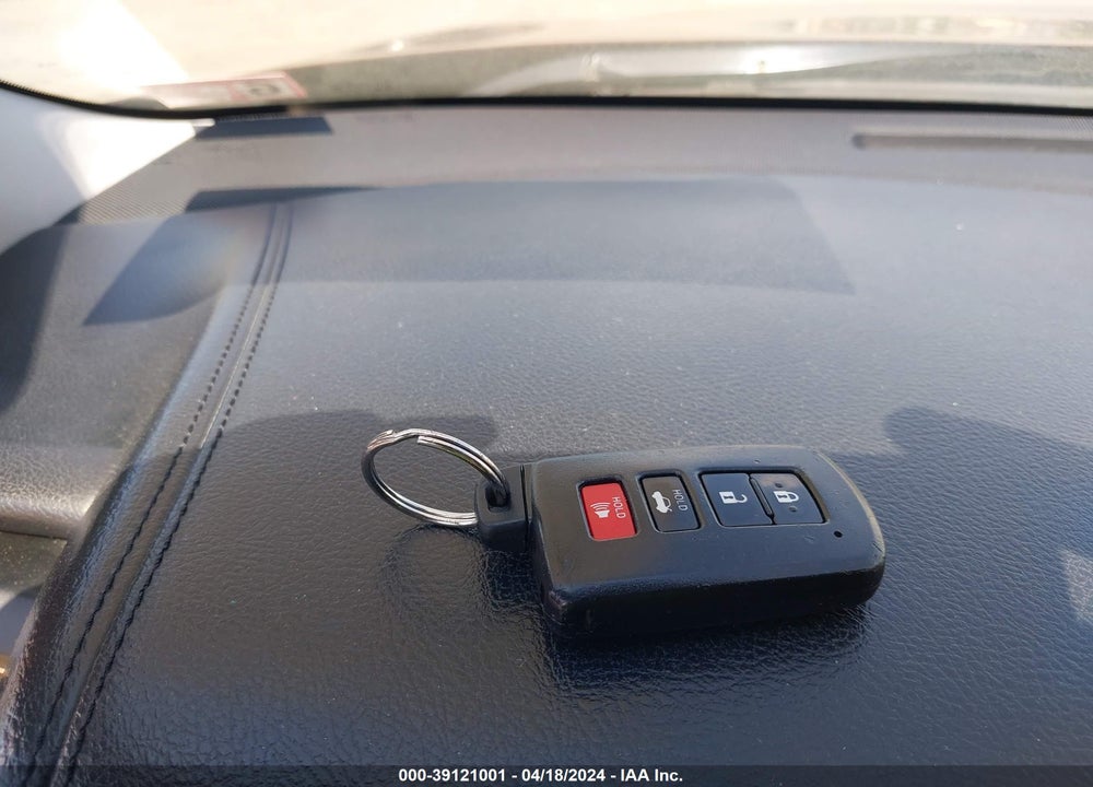 2013 TOYOTA AVALON XLE VIN: 4T1BK1EB7DU033963