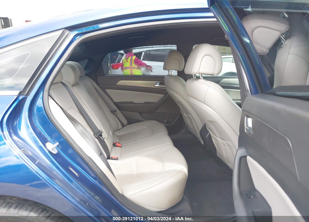 2017 HYUNDAI SONATA SPORT 2.0T VIN: 5NPE34AB2HH534765