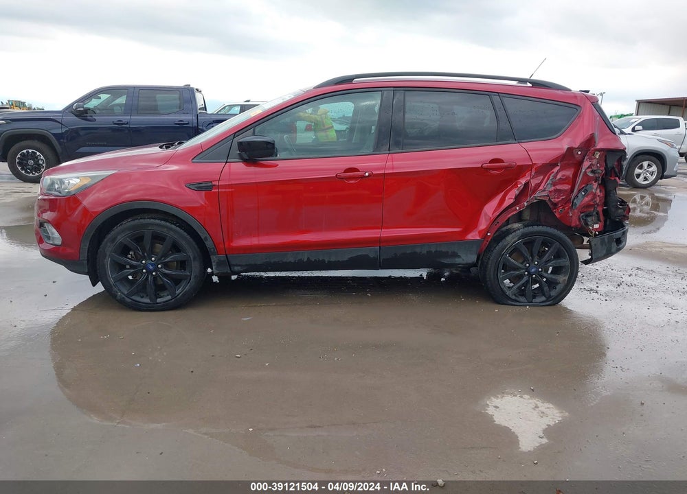 2018 FORD ESCAPE SE VIN: 1FMCU0GD6JUD20410