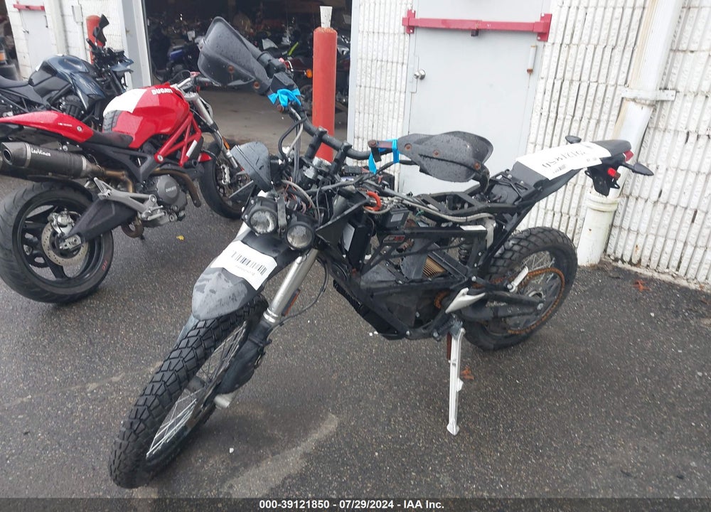 2017 ZERO MOTORCYCLES INC FX 3.3/6.5 VIN: 538XXBZ42HCC07330
