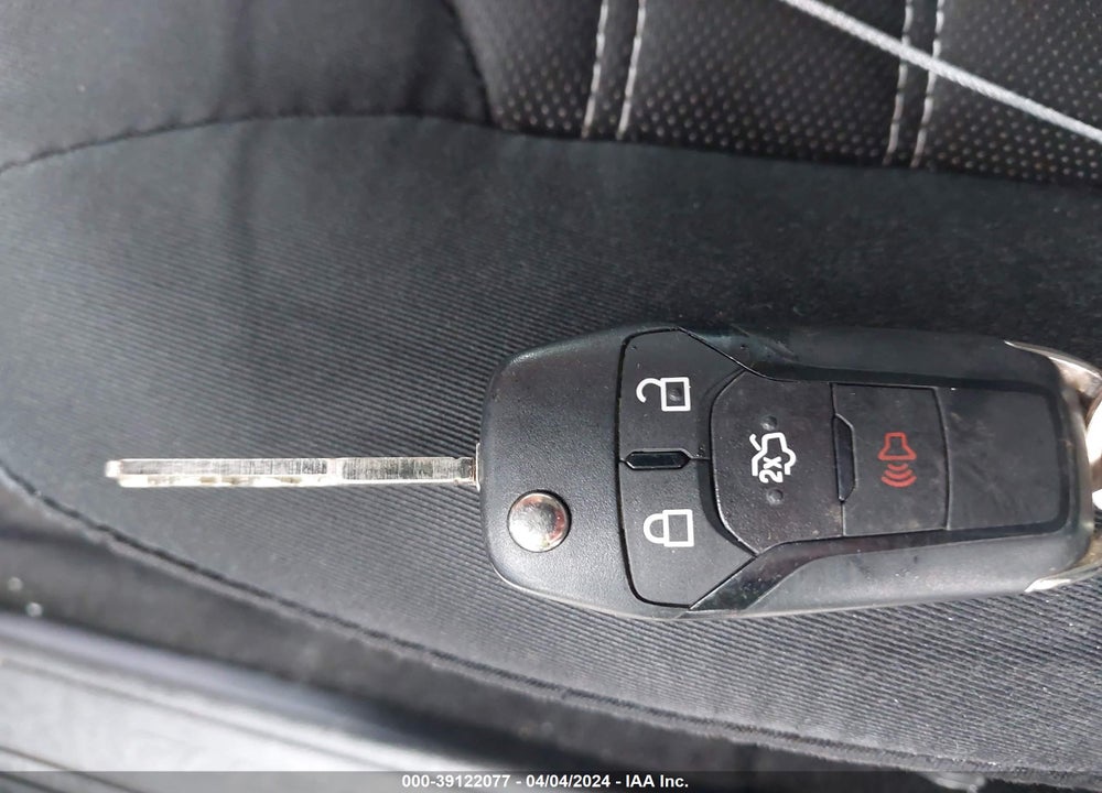 2015 FORD FUSION SE VIN: 3FA6P0H70FR295929