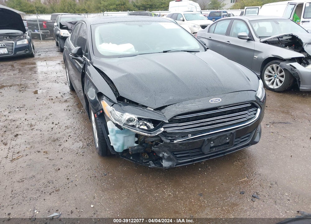 2015 FORD FUSION SE VIN: 3FA6P0H70FR295929
