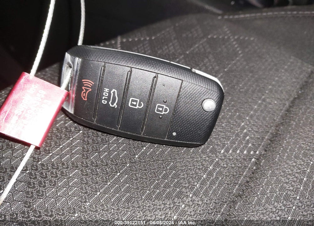 2021 KIA RIO S VIN: 3KPA24AD1ME400234
