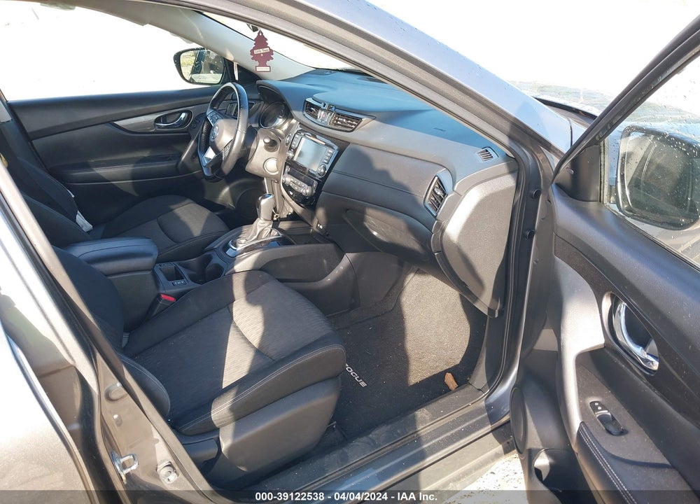 2020 NISSAN ROGUE SV FWD VIN: JN8AT2MTXLW039566