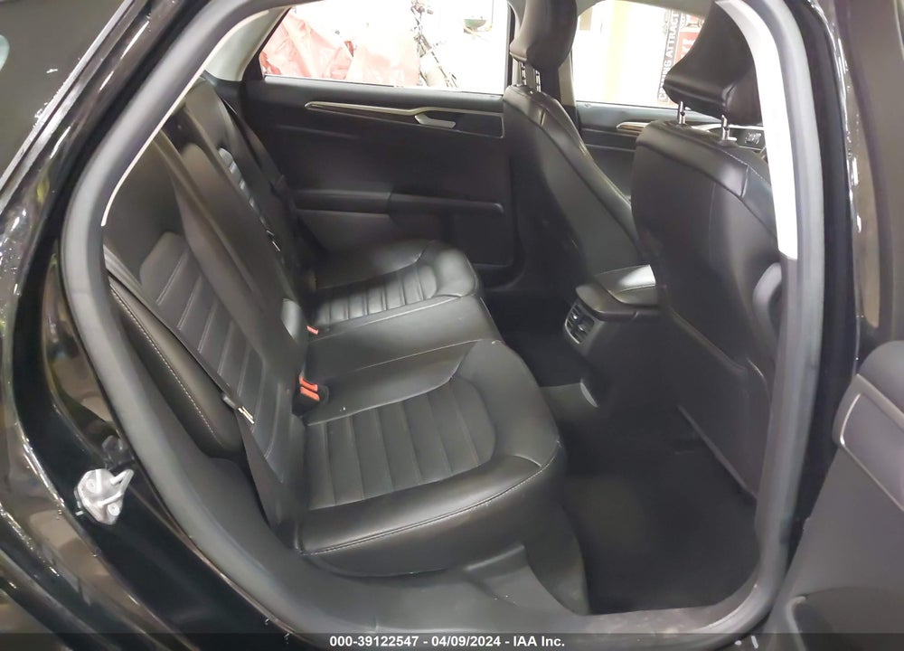 2016 FORD FUSION SE VIN: 3FA6P0HD3GR138435