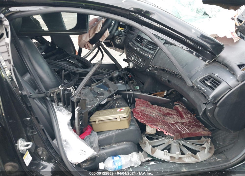 2008 HONDA ACCORD VIN: 1HGCP268X8A011273