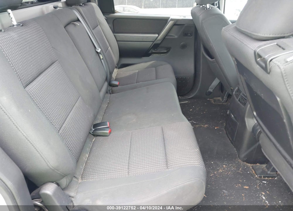 2011 NISSAN TITAN SV VIN: 1N6BA0EC2BN317936