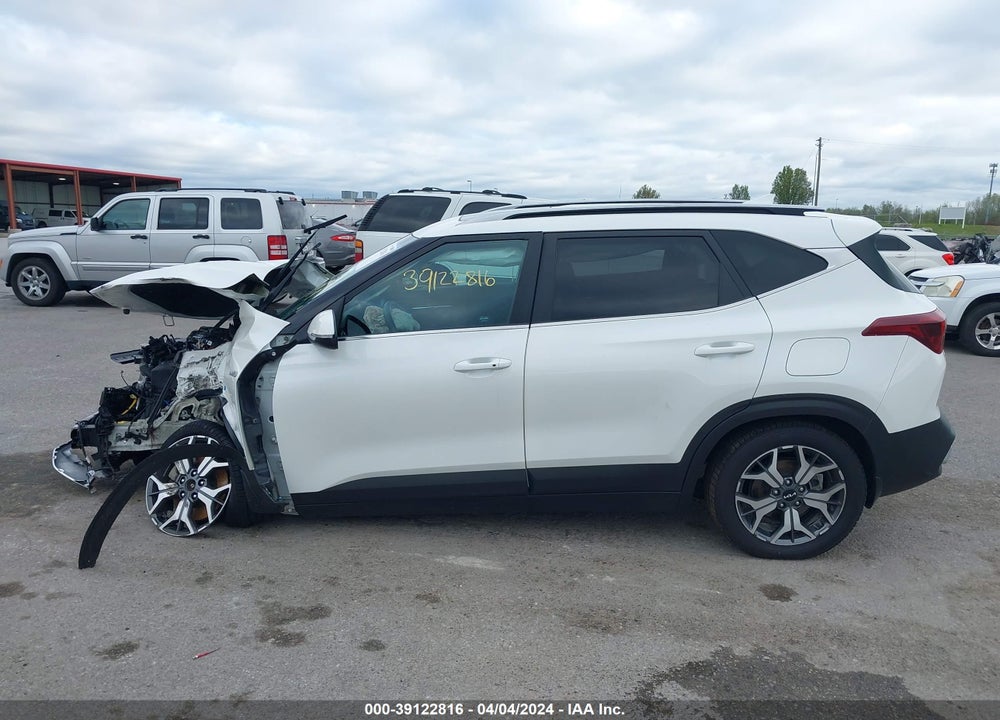 2022 KIA SELTOS VIN: KNDERCAA7N7239905