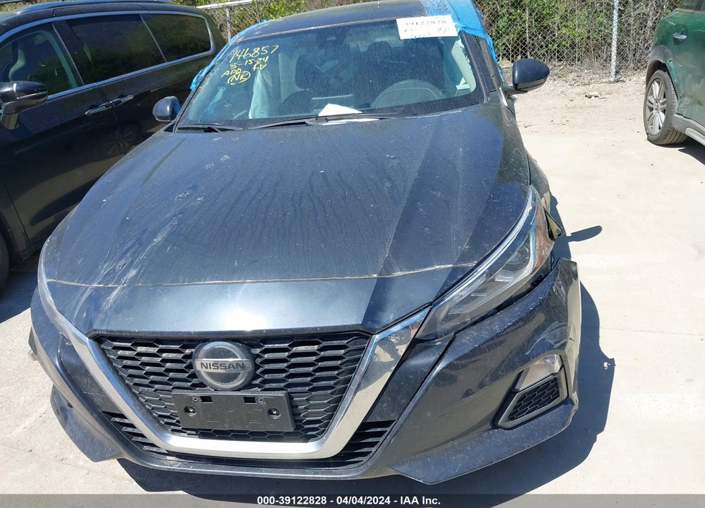 2022 NISSAN ALTIMA SV FWD VIN: 1N4BL4DV0NN305043