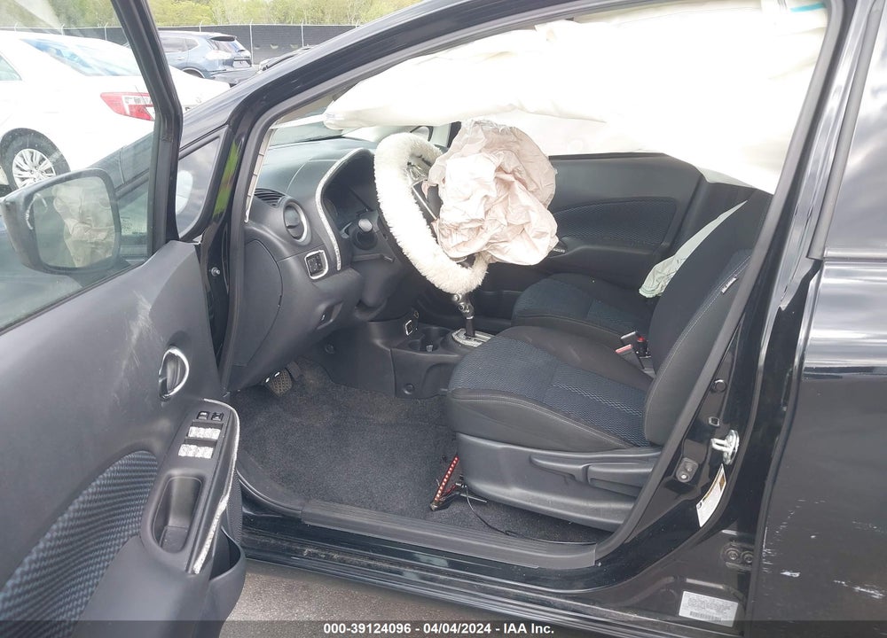 2017 NISSAN VERSA NOTE SV VIN: 3N1CE2CP1HL376033