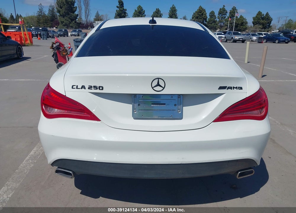 2014 MERCEDES-BENZ CLA 250 VIN: WDDSJ4EB7EN138044