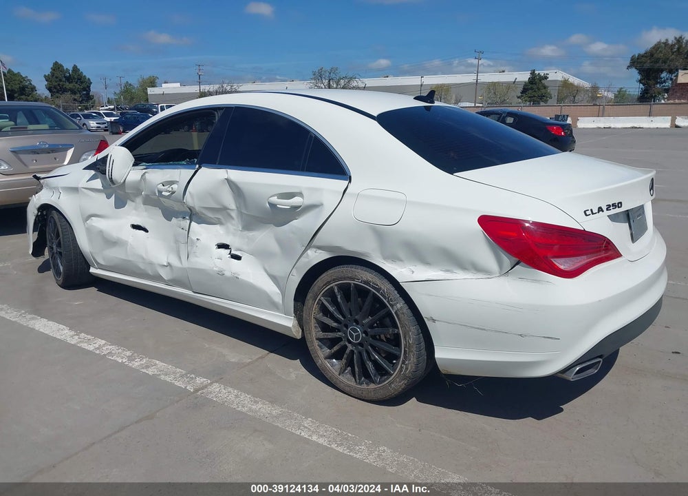 2014 MERCEDES-BENZ CLA 250 VIN: WDDSJ4EB7EN138044