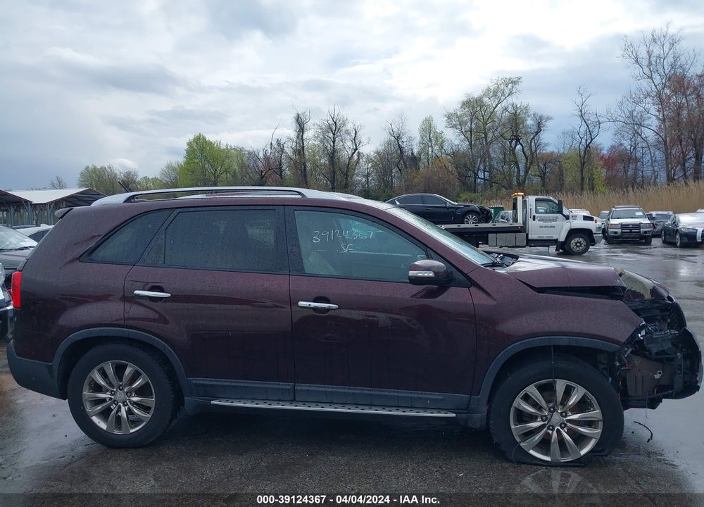 2011 KIA SORENTO EX V6 VIN: 5XYKU4A29BG178359