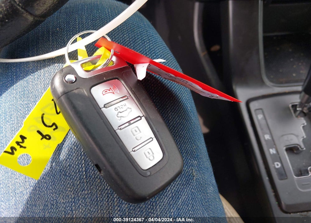 2011 KIA SORENTO EX V6 VIN: 5XYKU4A29BG178359