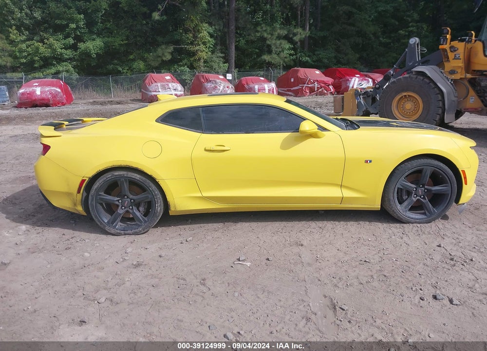 2017 CHEVROLET CAMARO VIN: 1G1FH1R70H0114626
