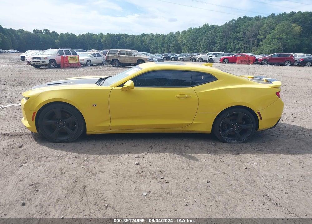 2017 CHEVROLET CAMARO VIN: 1G1FH1R70H0114626