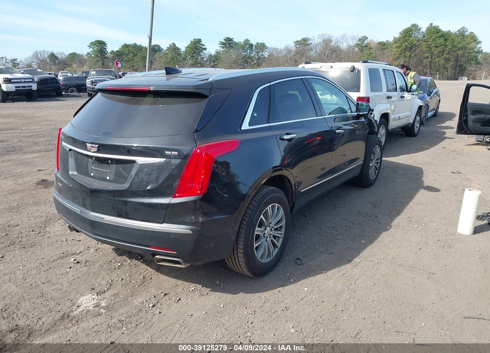 2018 CADILLAC XT5 LUXURY VIN: 1GYKNDRS8JZ182317