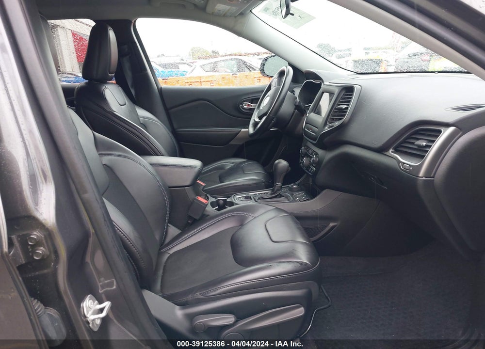 2019 JEEP CHEROKEE LATITUDE PLUS 4X4 VIN: 1C4PJMLX9KD121519