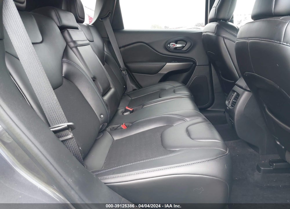 2019 JEEP CHEROKEE LATITUDE PLUS 4X4 VIN: 1C4PJMLX9KD121519