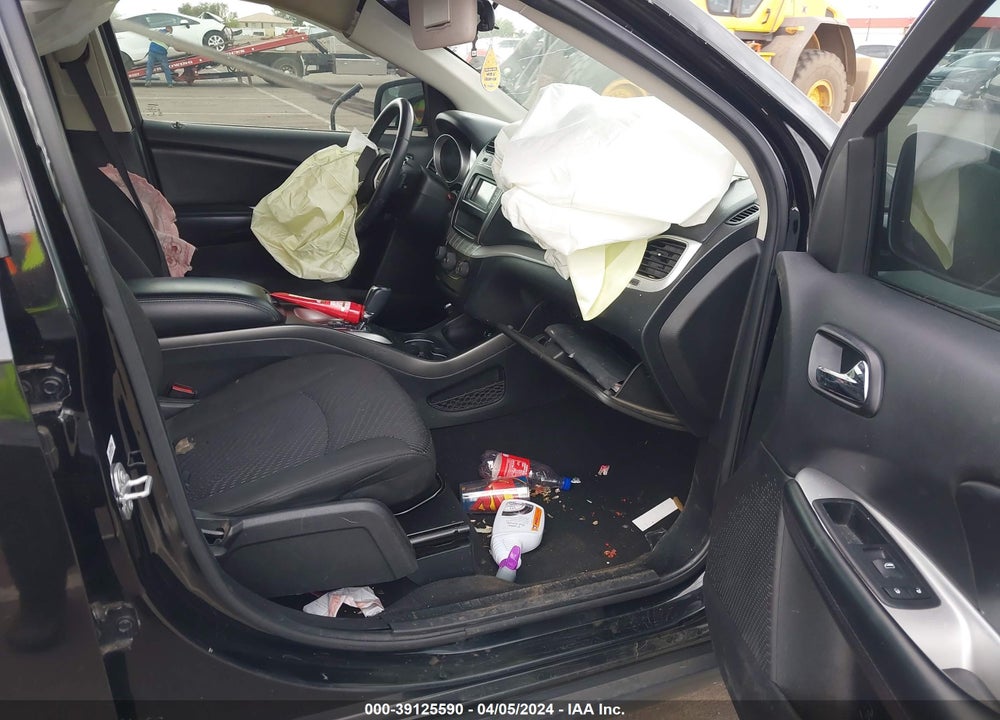 2018 DODGE JOURNEY SXT VIN: 3C4PDCBG7JT141344