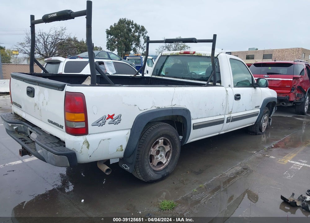 2001 CHEVROLET SILVERADO 1500 LS VIN: 1GCEK14T01E136207