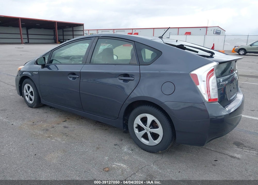 2013 TOYOTA PRIUS TWO VIN: JTDKN3DUXD1733245