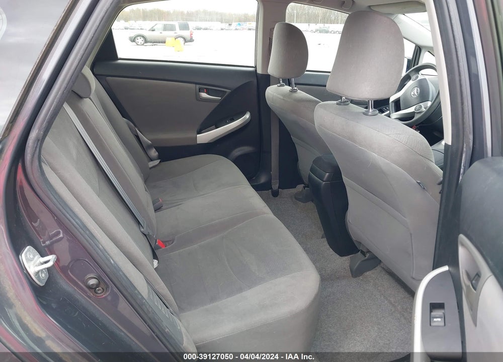 2013 TOYOTA PRIUS TWO VIN: JTDKN3DUXD1733245
