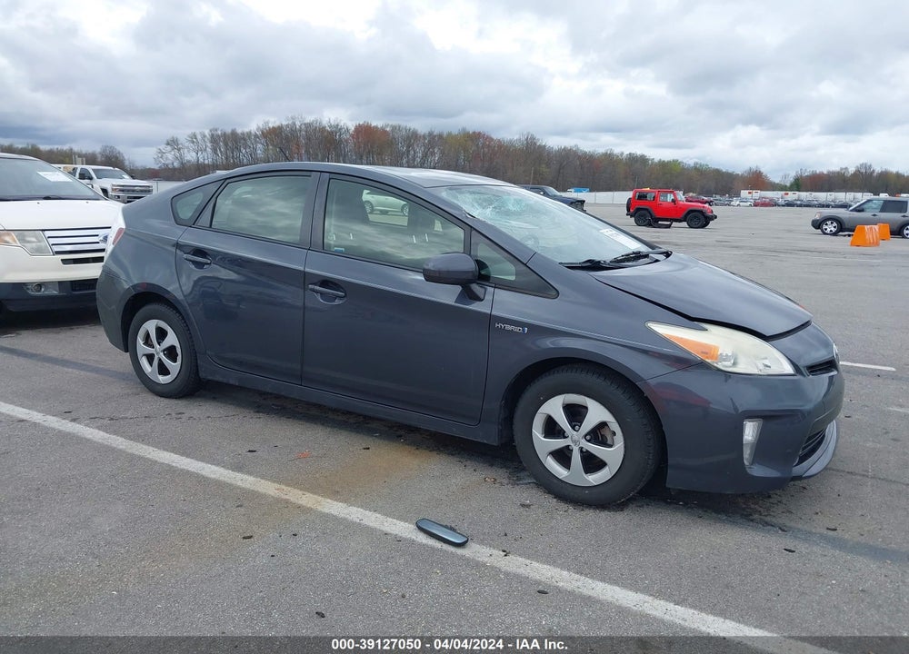 2013 TOYOTA PRIUS TWO VIN: JTDKN3DUXD1733245