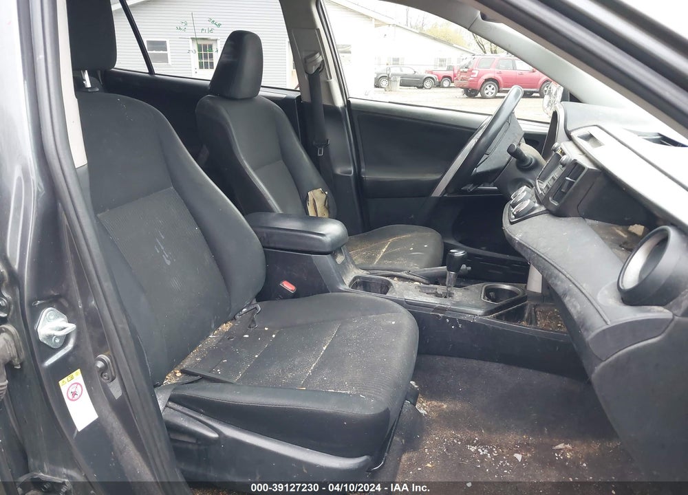 2016 TOYOTA RAV4 LE VIN: JTMBFREV6GJ086774