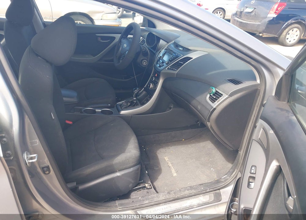 2015 HYUNDAI ELANTRA SE VIN: KMHDH4AE0FU343187