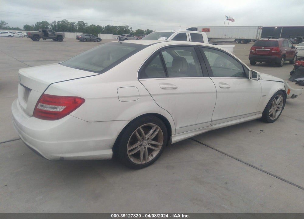 2012 MERCEDES-BENZ C 250 LUXURY/SPORT VIN: WDDGF4HB1CR227228