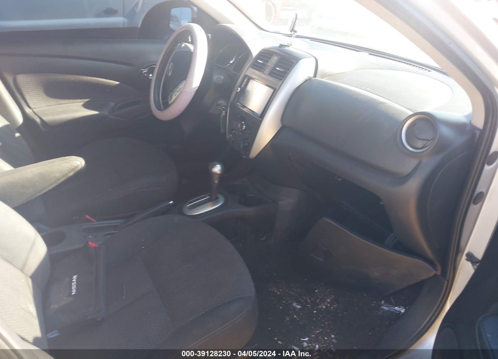 2015 NISSAN VERSA 1.6 SV VIN: 3N1CN7AP3FL824589