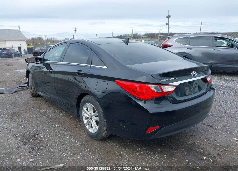 2014 HYUNDAI SONATA GLS VIN: 5NPEB4AC5EH865024