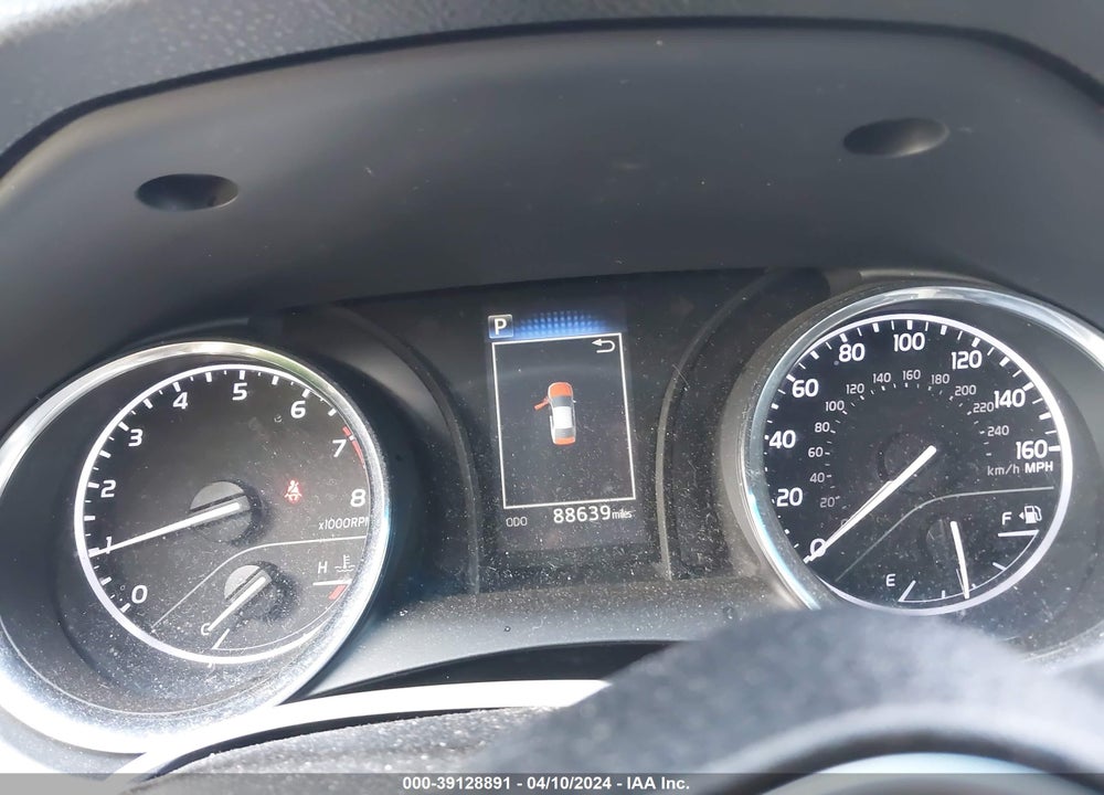 2018 TOYOTA CAMRY VIN: 4T1B11HK2JU634403