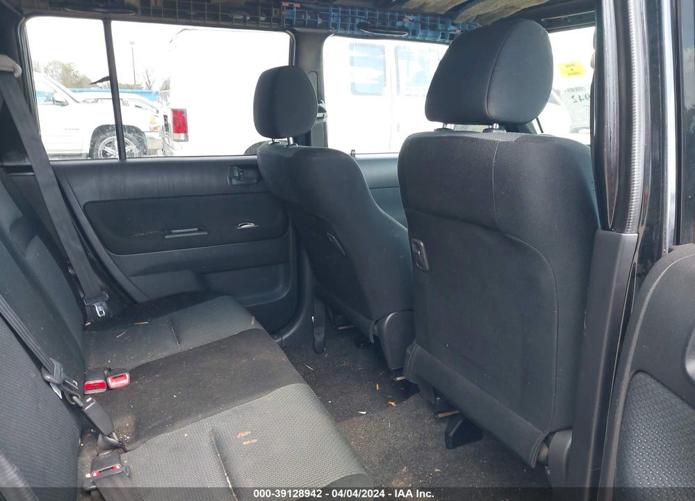 2006 SCION XB VIN: JTLKT324264097189