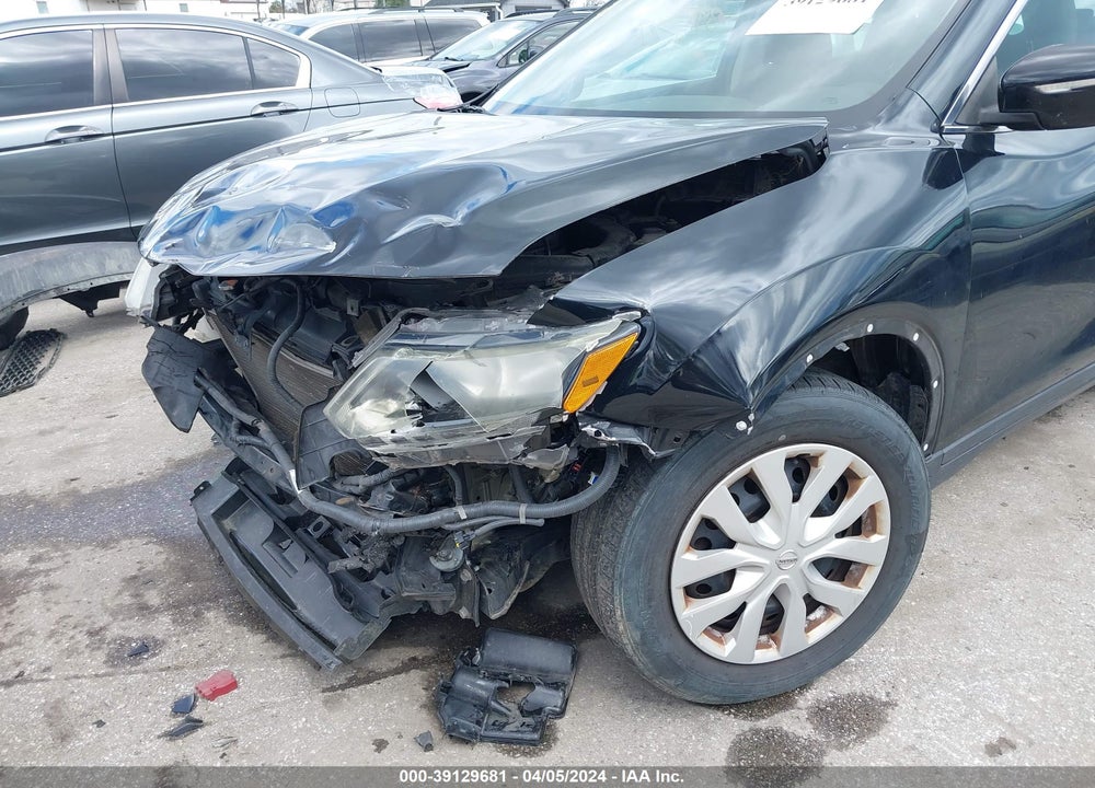2014 NISSAN ROGUE S VIN: 5N1AT2MT1EC800240