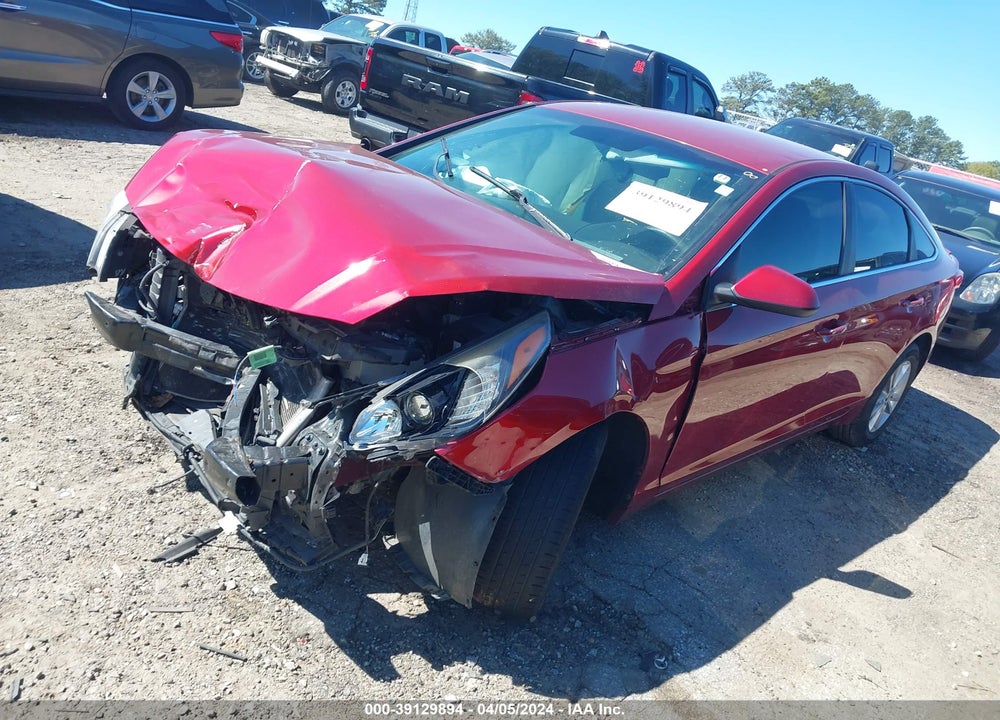 2015 HYUNDAI SONATA SE VIN: 5NPE24AF1FH151242