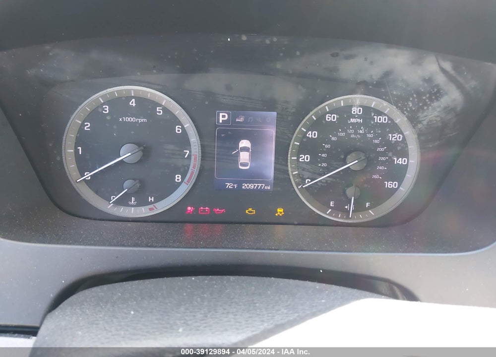 2015 HYUNDAI SONATA SE VIN: 5NPE24AF1FH151242