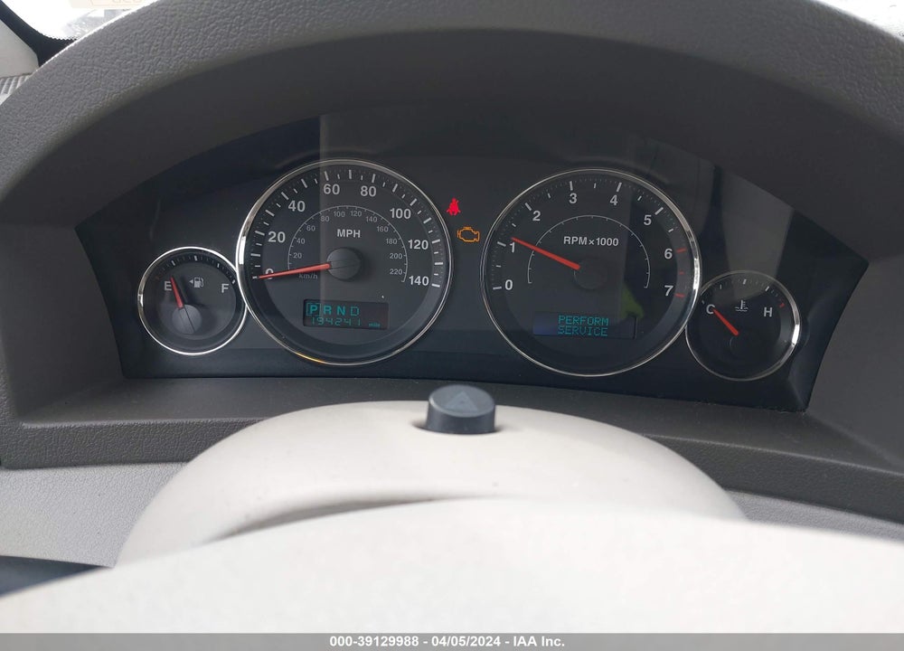 2007 JEEP GRAND CHEROKEE LIMITED VIN: 1J8HR58N07C639938