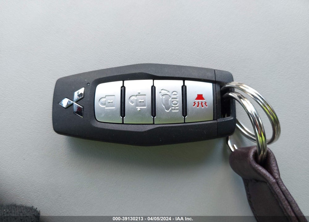 2023 MITSUBISHI OUTLANDER SEL 2.5 2WD/SEL BLACK EDITION 2WD VIN: JA4J3VA81PZ031402