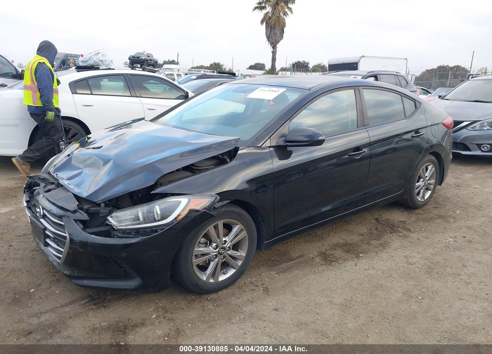 2018 HYUNDAI ELANTRA SEL VIN: KMHD84LF3JU499917
