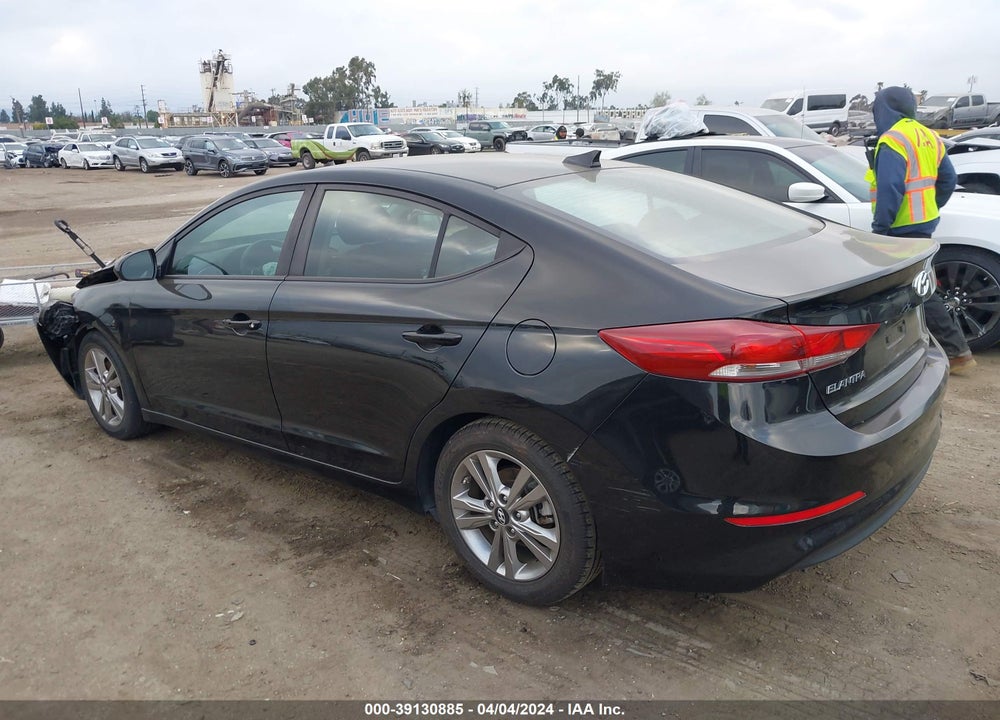 2018 HYUNDAI ELANTRA SEL VIN: KMHD84LF3JU499917