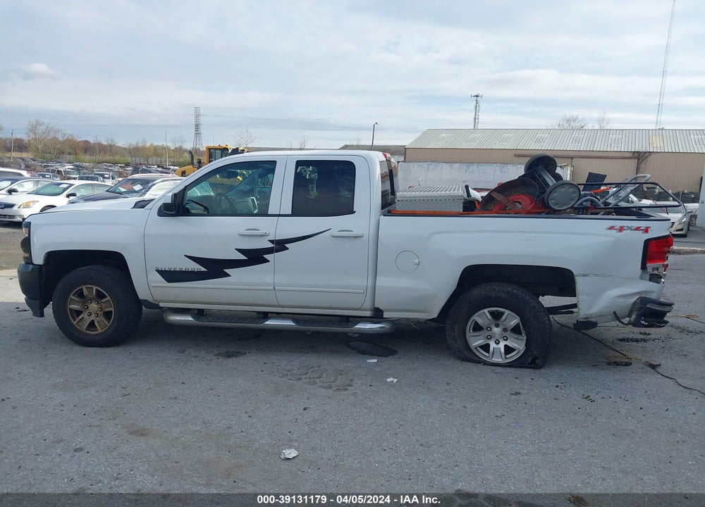 2016 CHEVROLET SILVERADO 1500 1LT VIN: 1GCVKREC4GZ321312