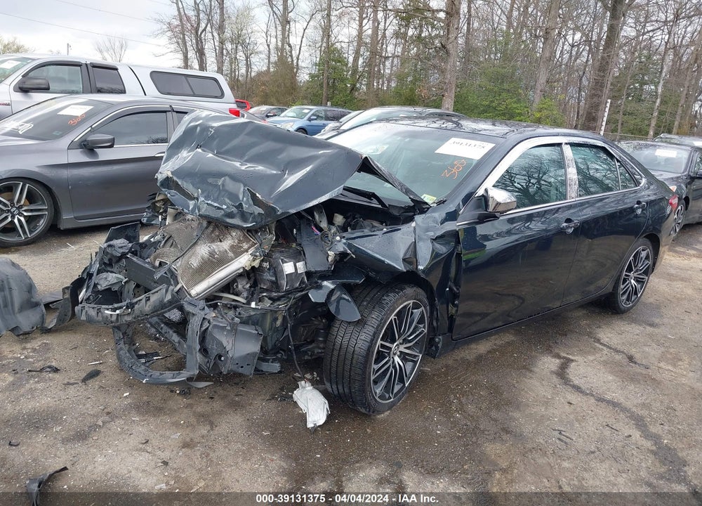 2015 TOYOTA CAMRY SE VIN: 4T1BF1FK6FU983253