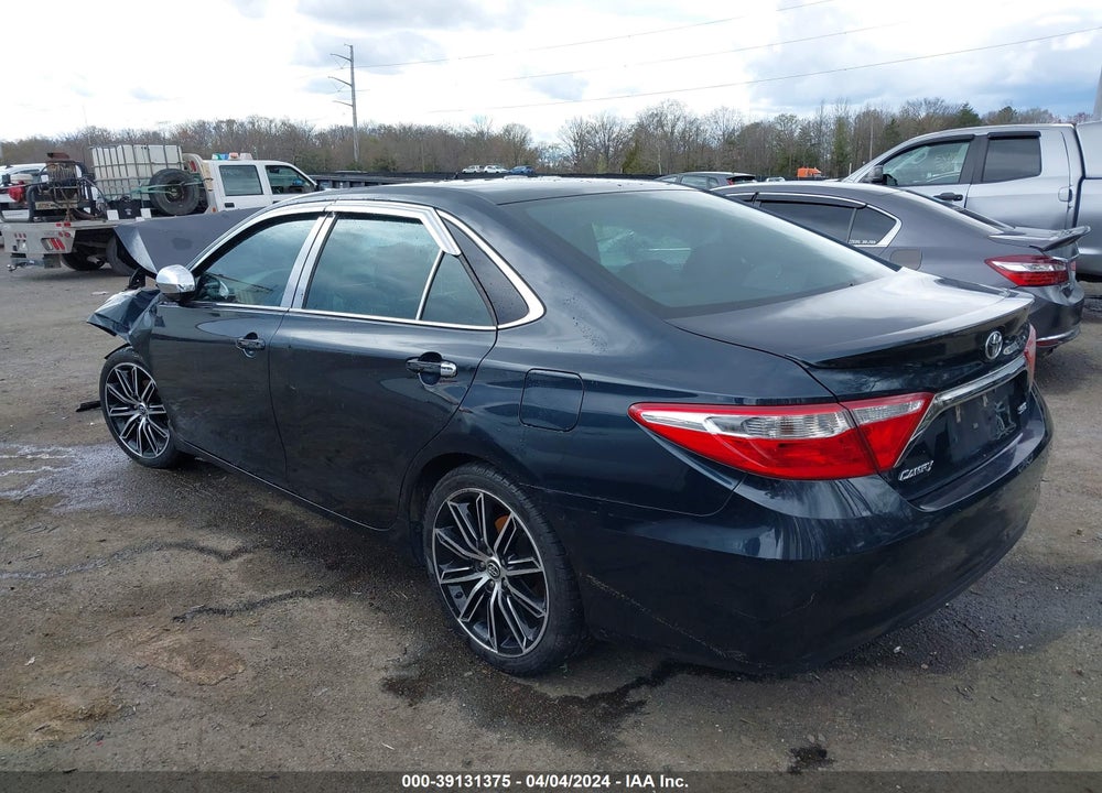 2015 TOYOTA CAMRY SE VIN: 4T1BF1FK6FU983253