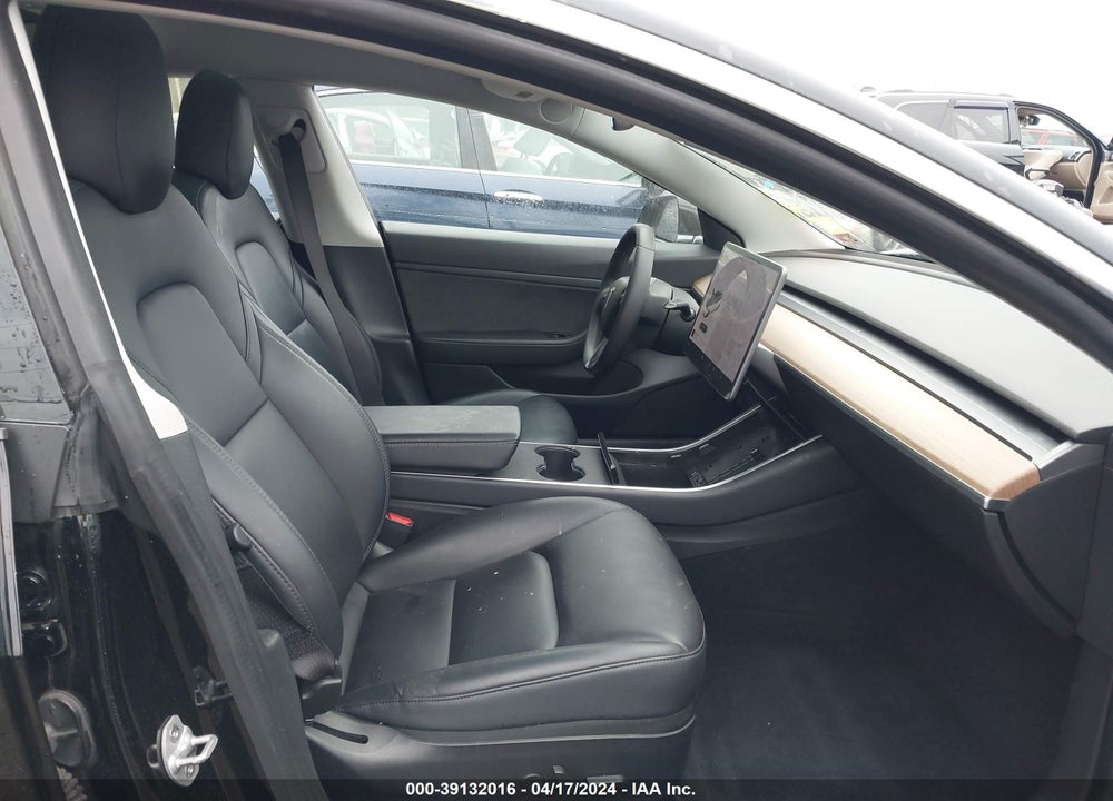 2020 TESLA MODEL 3 STANDARD RANGE PLUS REAR-WHEEL DRIVE/STANDARD RANGE REAR-WHEEL DRIVE VIN: 5YJ3E1EA5LF590210