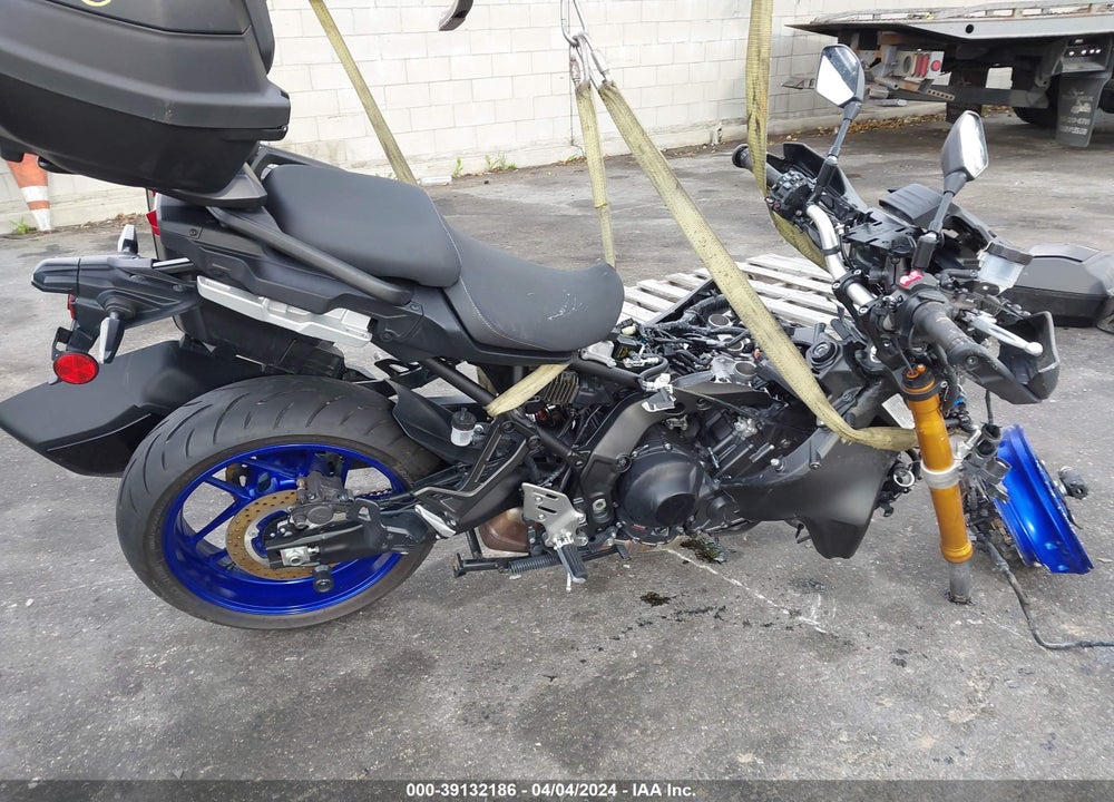 2022 YAMAHA MTT09 GT VIN: JYARN74Y2NA000452