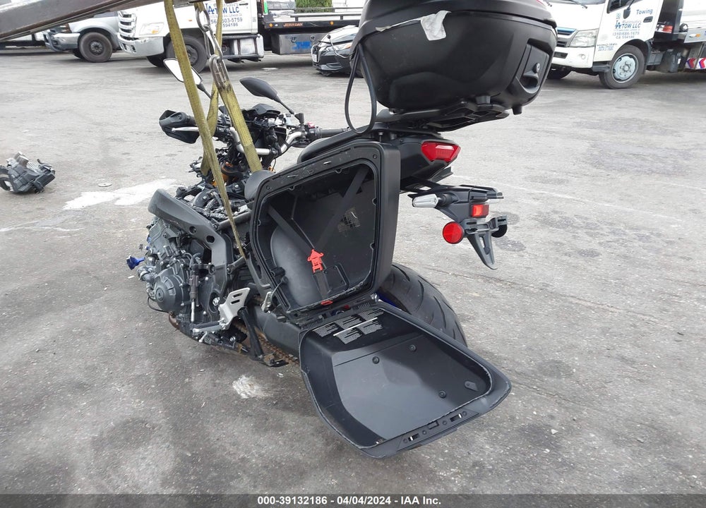 2022 YAMAHA MTT09 GT VIN: JYARN74Y2NA000452