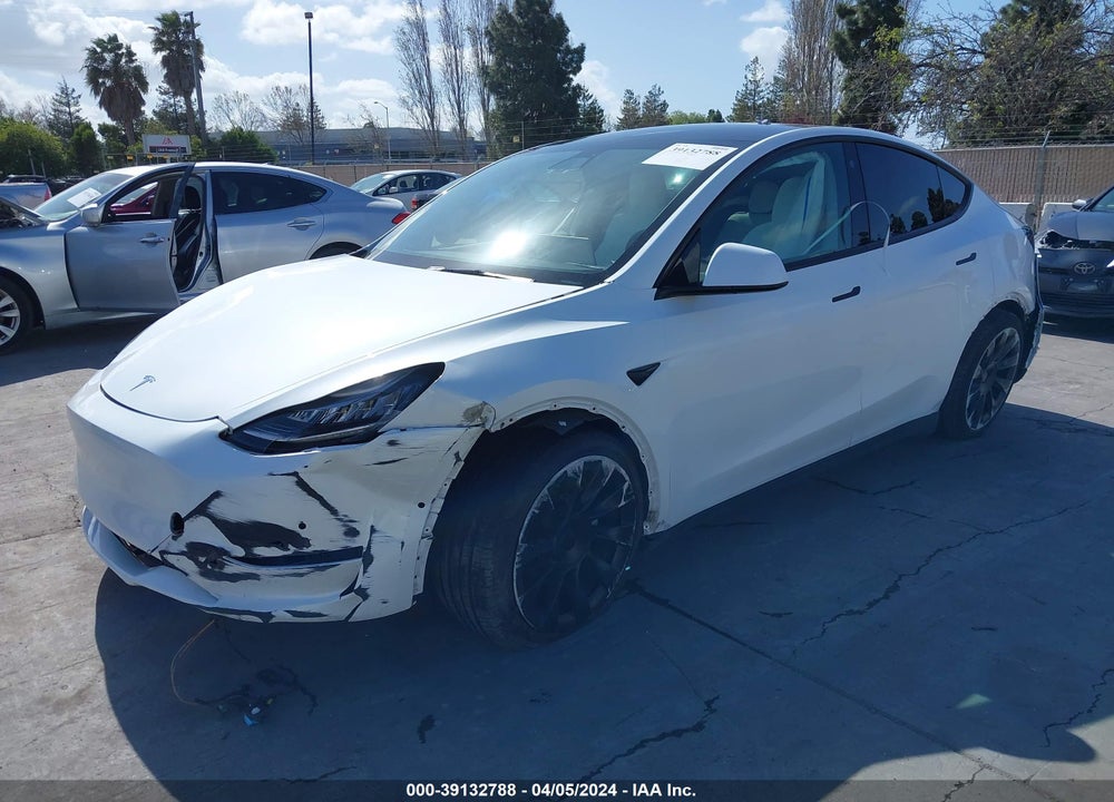 2021 TESLA MODEL Y LONG RANGE DUAL MOTOR ALL-WHEEL DRIVE VIN: 5YJYGDEE1MF095766