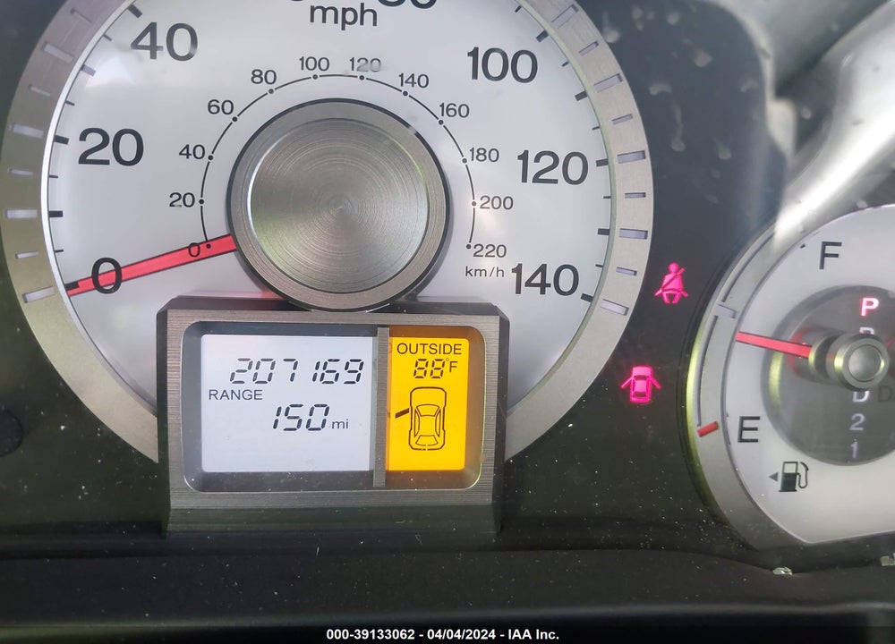 2011 HONDA PILOT EX-L VIN: 5FNYF4H56BB017804